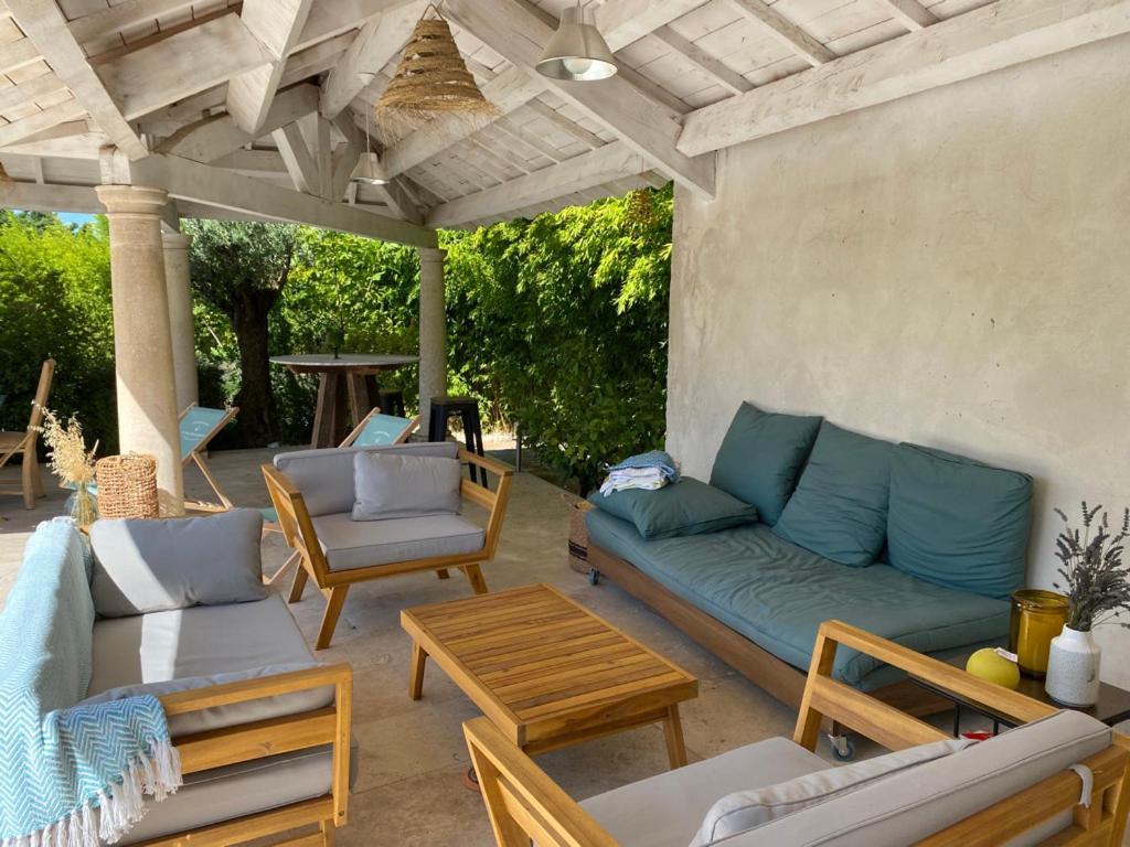 Mas Des Bambous Hotel Saint-Rémy-de-Provence Buitenkant foto