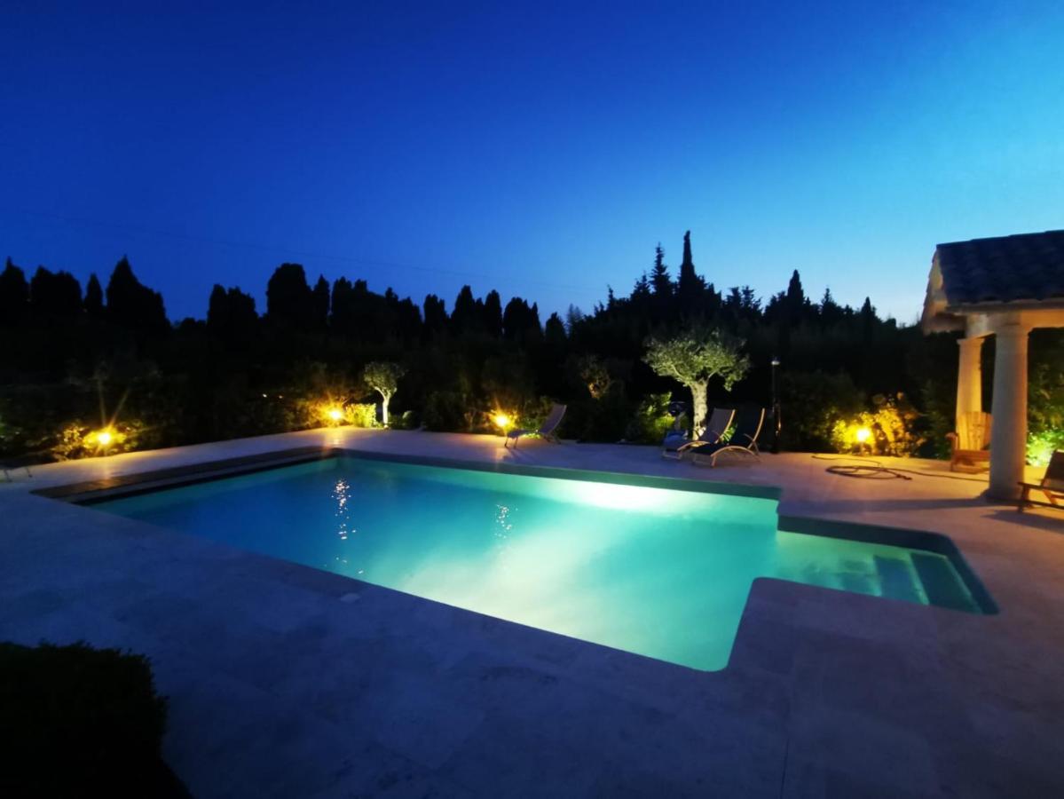 Mas Des Bambous Hotel Saint-Rémy-de-Provence Buitenkant foto